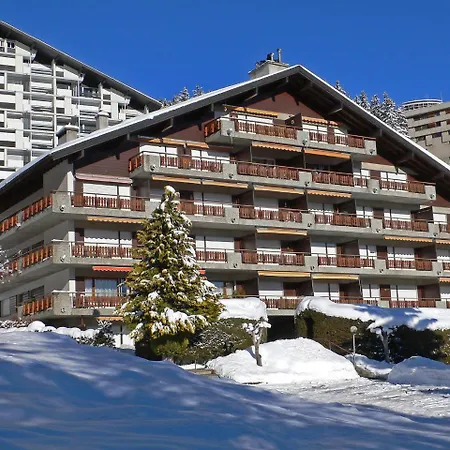 Les Niveoles Apartment