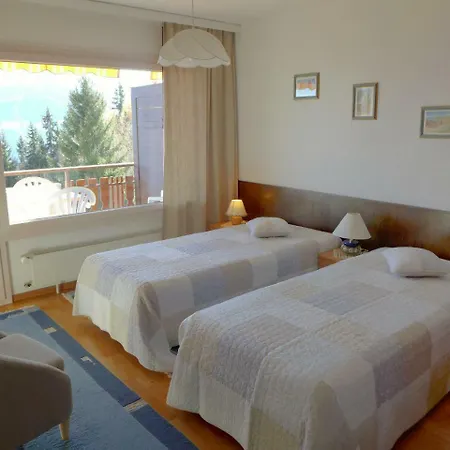 Les Niveoles Apartment *
